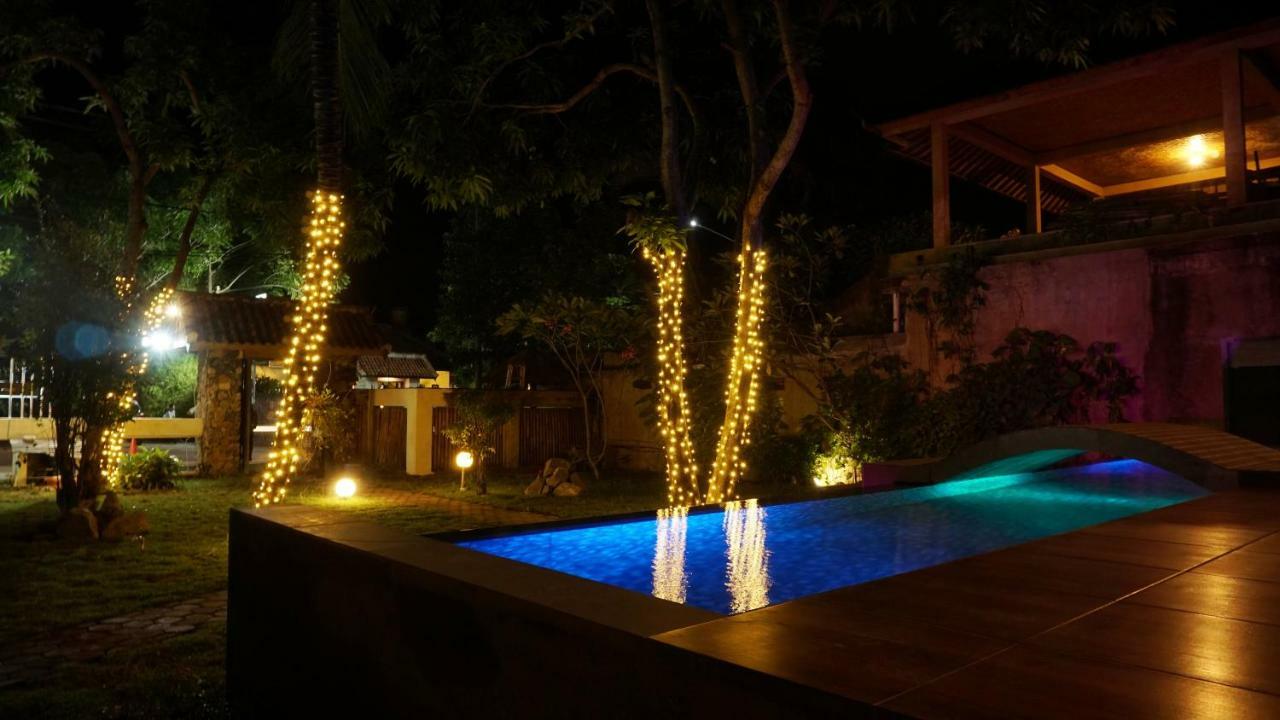 The Inn Sunsethouse Senggigi Exterior foto